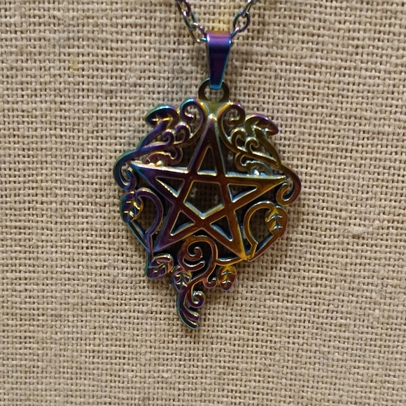 Clearence Necklace - Picture 2 of 2